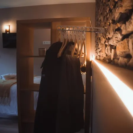 La Fuente De La Quintana Apartamento Santibanez de Murias