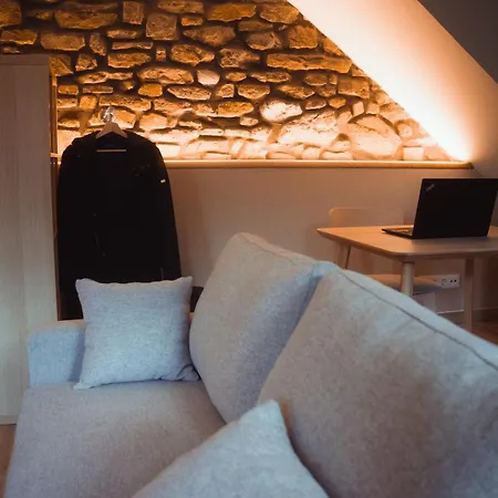 La Fuente De La Quintana * Santibanez de Murias