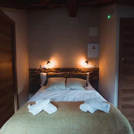 La Fuente De La Quintana Apartamento Santibanez de Murias