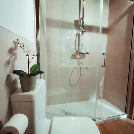 La Fuente De La Quintana * Santibanez de Murias